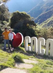 Mil gracias de verdad, la alegría, el acompañamiento y todo excelente. De parte de ustedes excelente e infinita gratitud, una experiencia linda con mis padres.