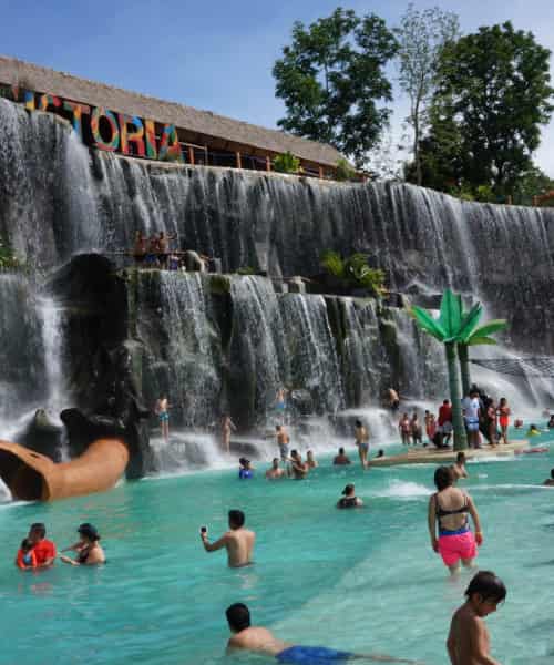 cascada Nápoles Hacienda Nápoles y Medellín