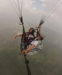 Vuelas con pilotos certificados